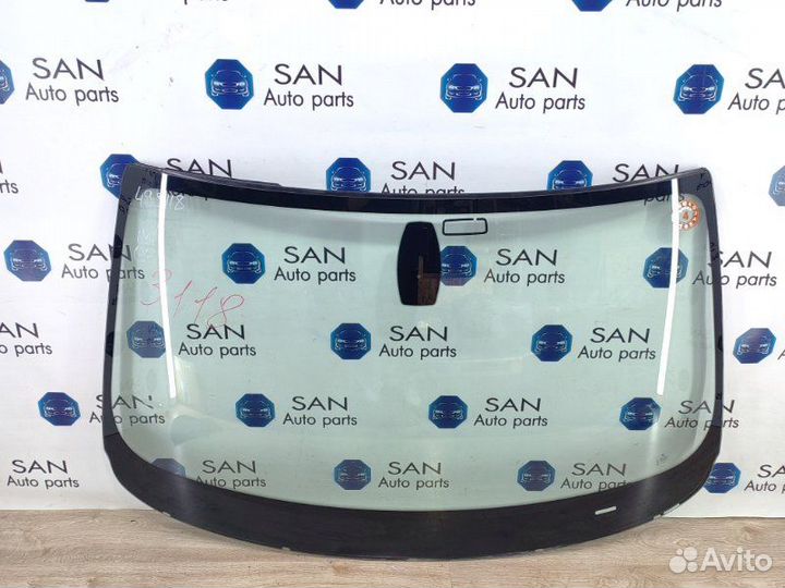 Лобовое стекло Bmw X5 Рест E70 рест N55B30 2012