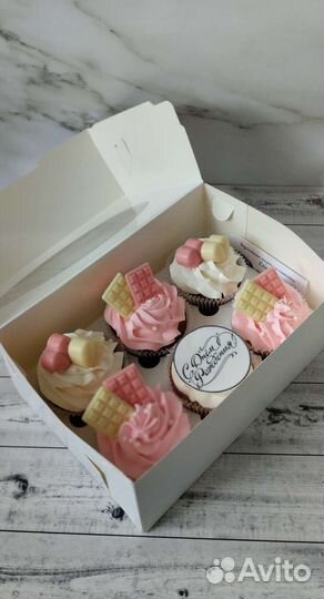 Капкейки,трайфлы и эскимо и тортики