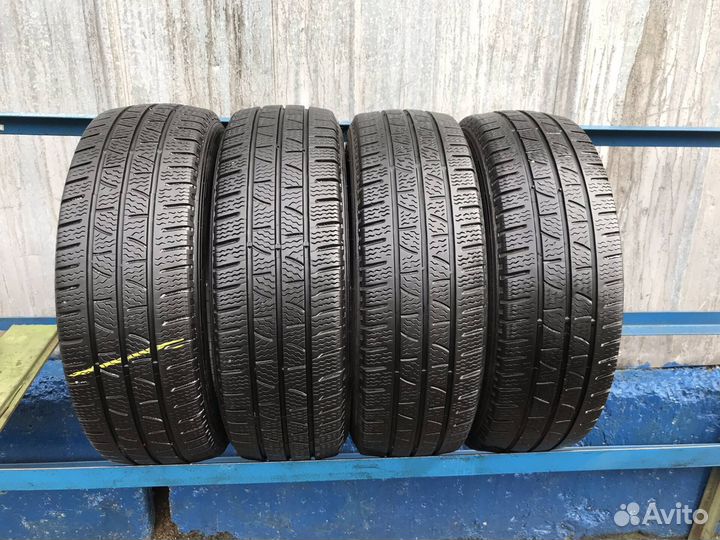 Pirelli Carrier 215/75 R16