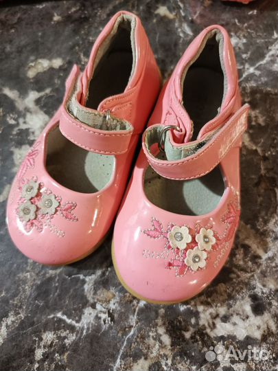Туфли для девочки