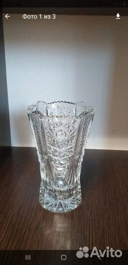Хрустальные вазы и салатницы в ассортименте