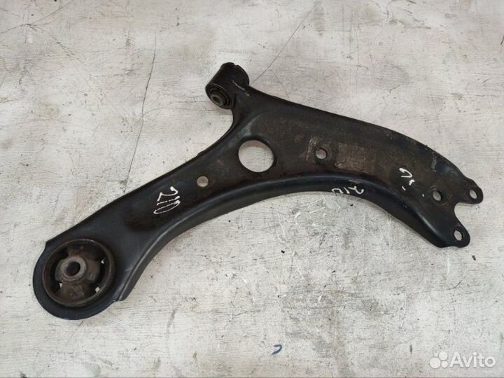 Рычаг передний правый Kia Sportage QL G4FJ 1.6T