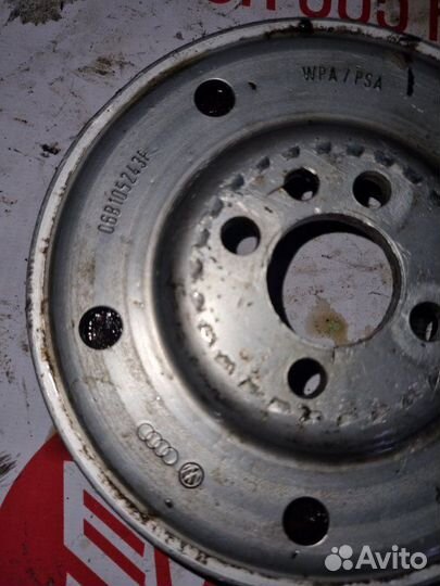 Шкив коленвала Audi A4 B7 BFB 2006