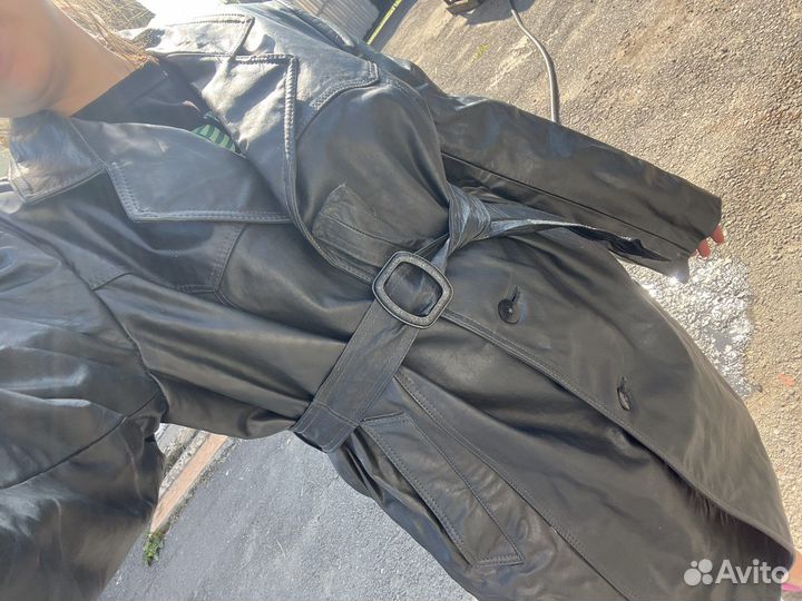 Пальто из натуральной кожи