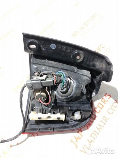 Фонарь задний левый Ford Escape L3 2.3 2010