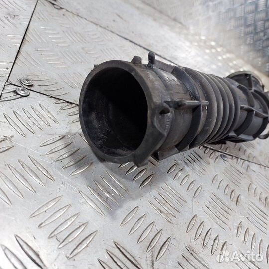 Патрубок воздушного фильтра LADA Largus фургон