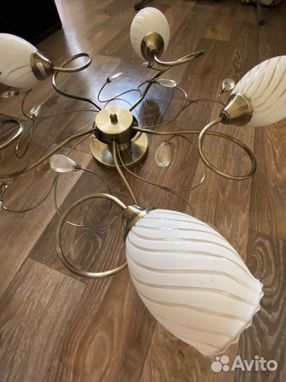 Люстры потолочные в отличном состоянии