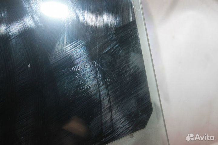 Стекло заднее Kia Rio 3