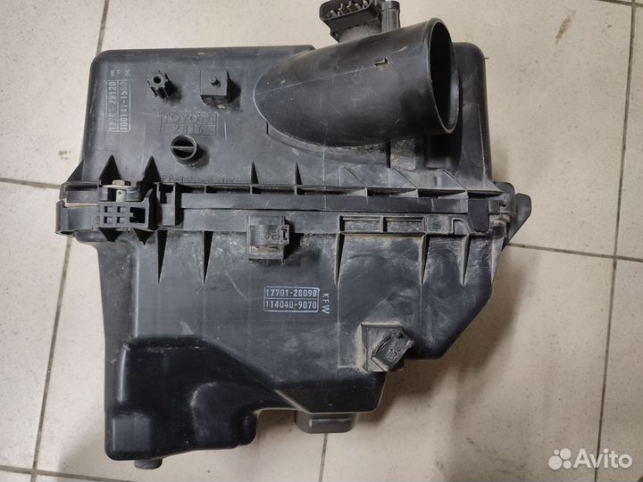 Корпус воздушного фильтра Toyota Camry acv30