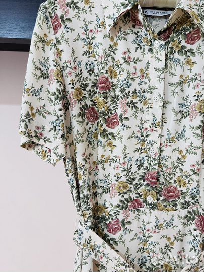 Летнее платье Zara из вискозы S