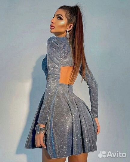 Платье праздничное