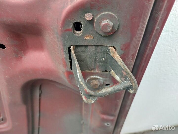 Капот Ford Focus 1