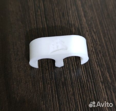 Клипса крепления трубок сжо