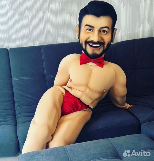 Куклы- пародии звезд: Пирожков, Супер Жорик, Лейла