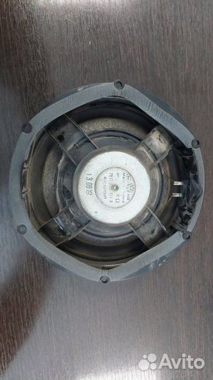 Динамик Volkswagen Touareg 1 2.5D 2008