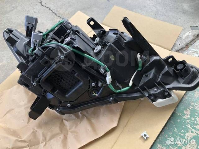 Фара передняя левая Lexus Hs250H ANF10 2azfxe