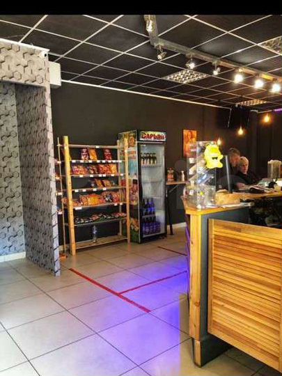 Торговая площадь, 61 м²