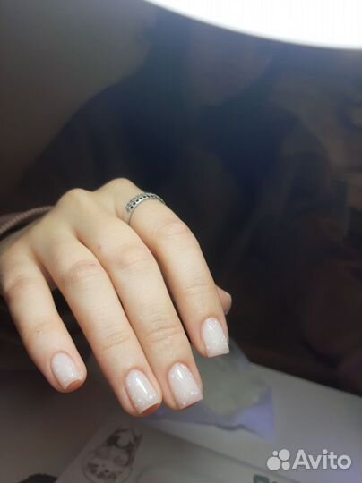 Наращивание ногтей на дому