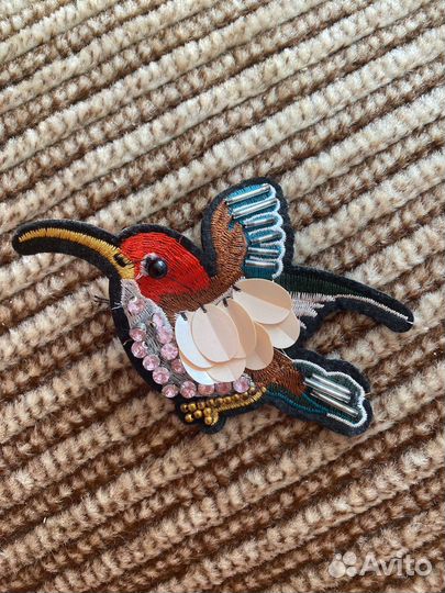 Брош птичка колибри