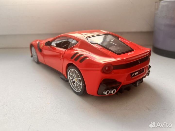 Burago ferrari 1:24