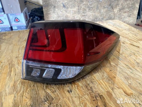 Комплект задних фонарей Lexus RX 2022