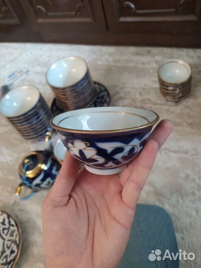 Пиала Пахта, узбекский фарфор в позолоте