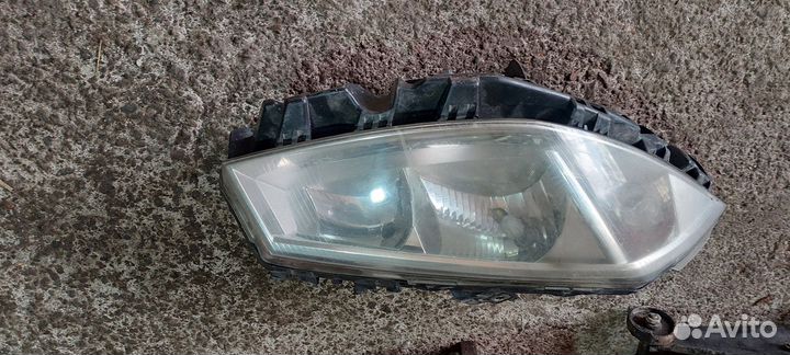 Фара рено меган 2