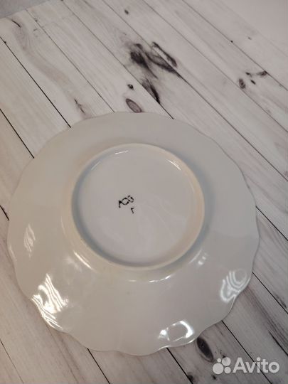 Набор фарфоровых тарелок 12шт, завод лоз