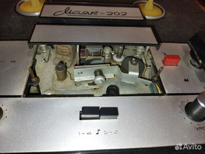 Катушечный магнитофон Маяк 202