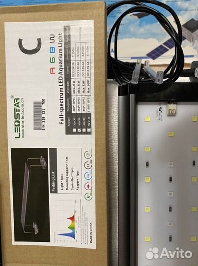 Продаю аквариум и все что не обходимо для него