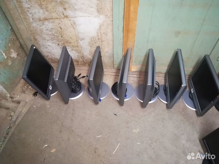 ЖК монитор 17 дюймов BenQ