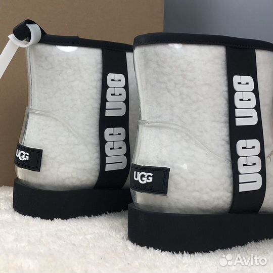 Ugg Classic Clear Mini White Black