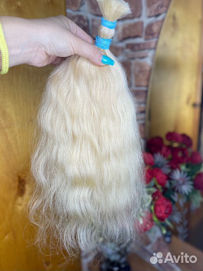 Волосы кудрявые блонд