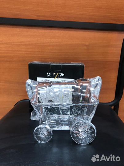 Конфетница стекло новая