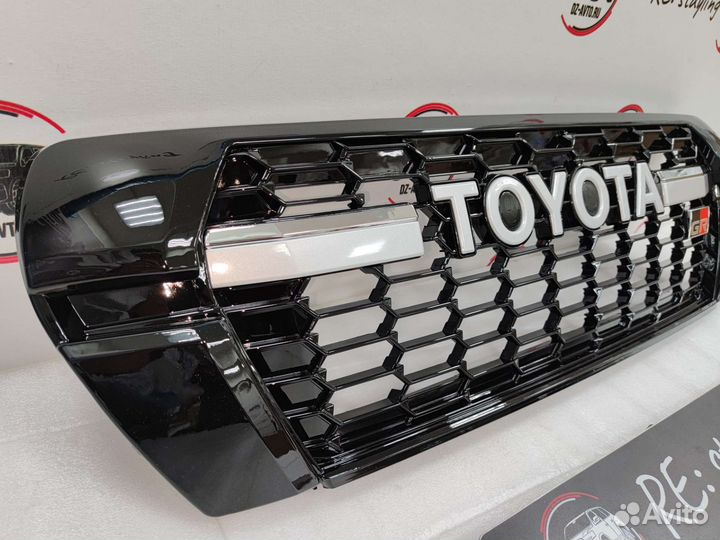 Решетка радиатора GR sport Land Cruiser 200 DY502