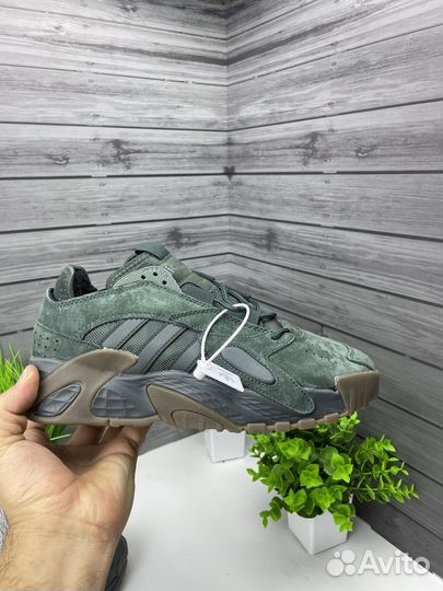 Кроссовки Adidas streetball зимние с мехом