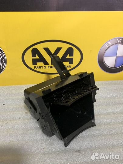 Бардачок Mercedes w211 2116800350