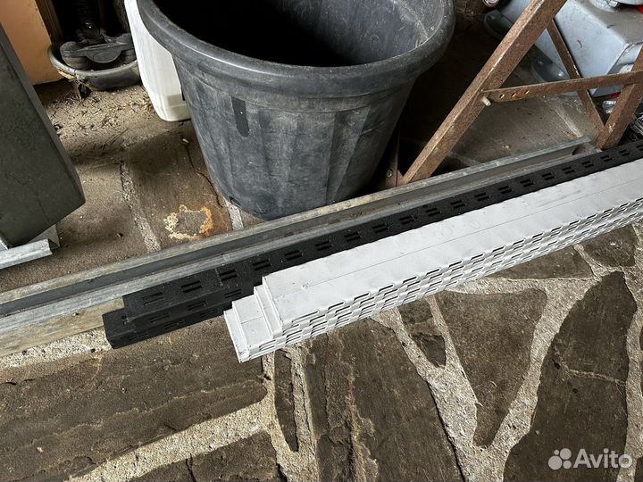 Стойка перфорированная для стеллажа 190 см 4 шт