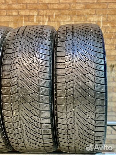 Continental ContiVikingContact 6 225/55 R18 102T