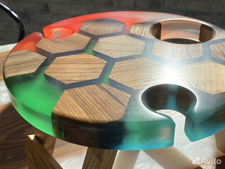 Винный столик