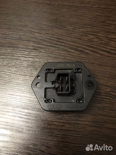 Резистор отопителя mitsubishi outlander 1