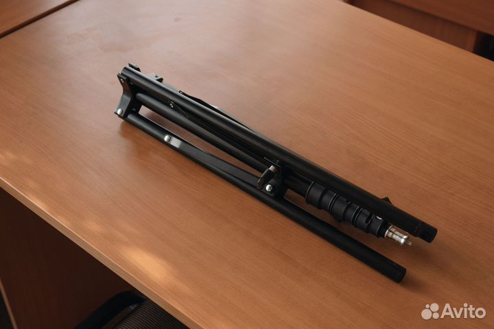 Светодиодный осветитель Raylab RL-0518 Kit