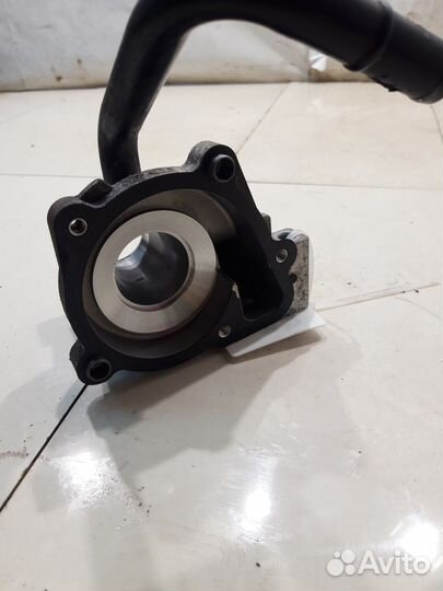 Корпус помпы (Kia Sorento IV)