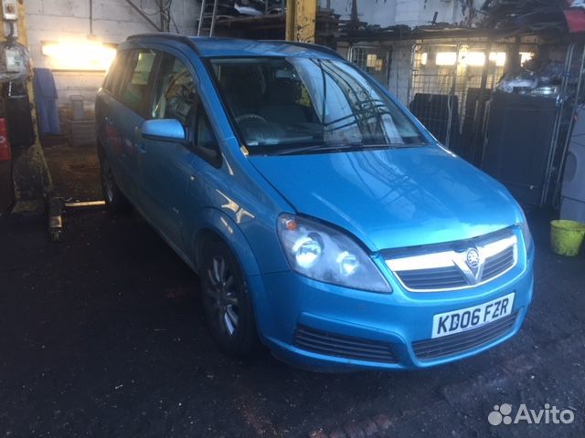 Разбор на запчасти Opel Zafira B