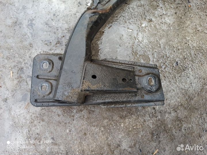 Балка передняя (Mercedes-Benz A-class W176)