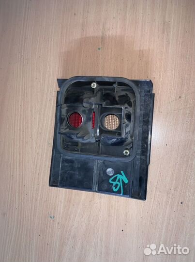 Фонарь задний внутренний левый VW passat b3