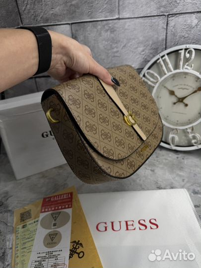 Сумка Guess женская