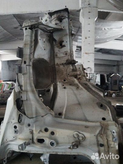 Лонжерон правый Ford Focus 2 седан 1.6 shda 2008