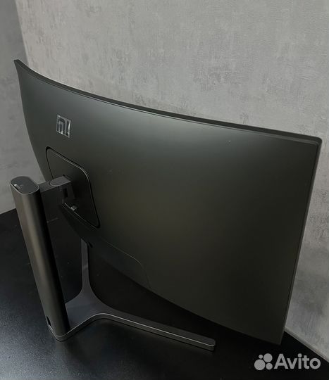Монитор Xiaomi Mi Curved Gaming 34