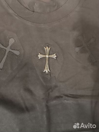 Футболка черная с крестом